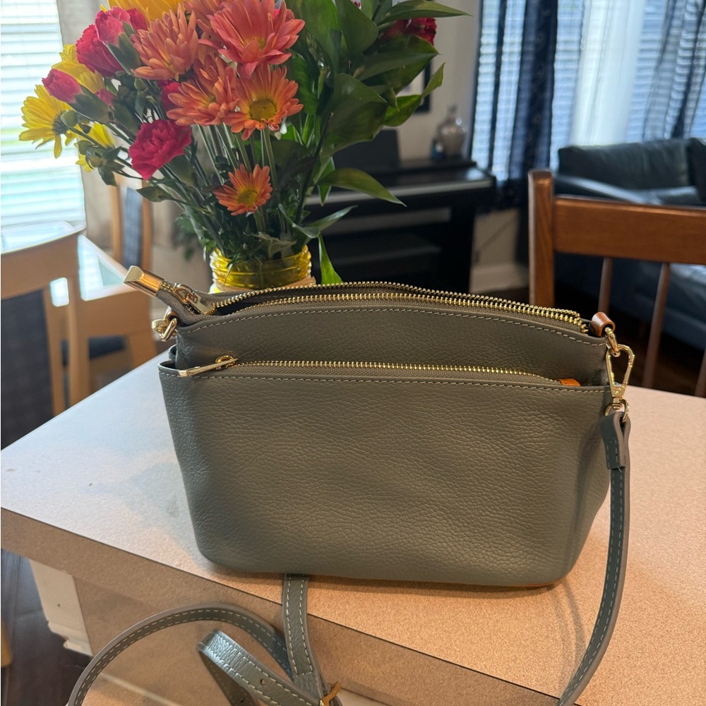 Divina Firenze Greenish Blu Leather Crossbody Bag - Picture 4 of 7